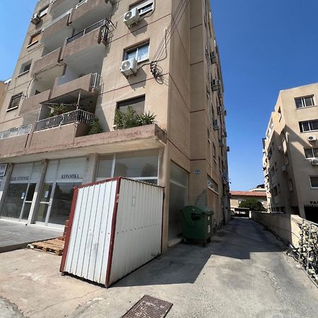Tower Court Rooms Larnaka Exterior foto